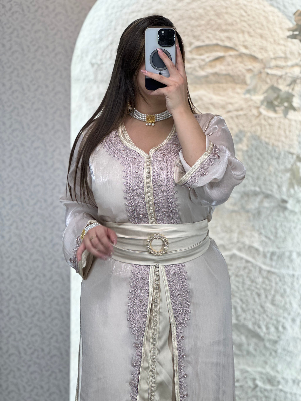 قفطان لؤلؤة الأناقة | Élégance Royale