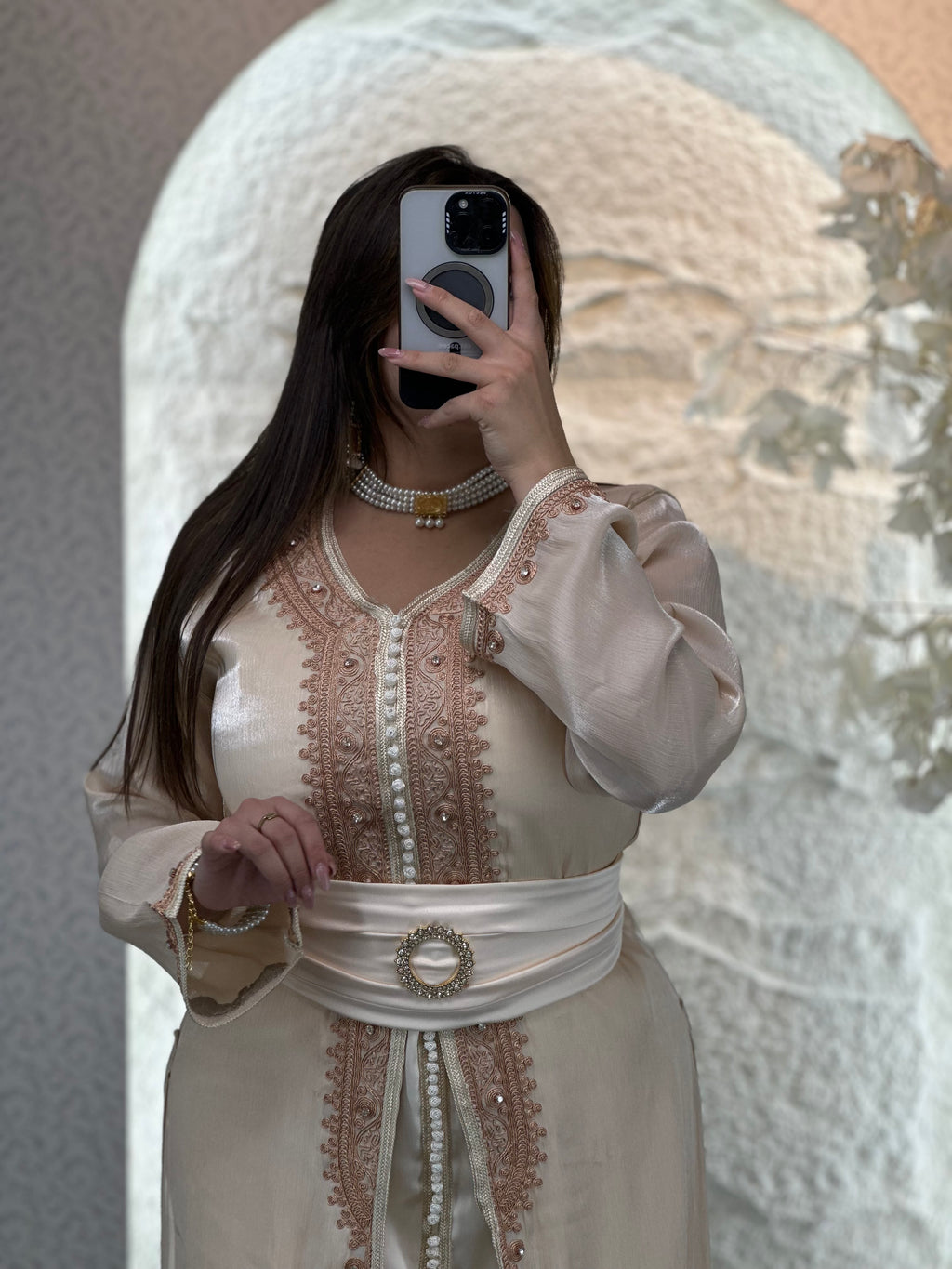 قفطان لؤلؤة الأناقة | Élégance Royale
