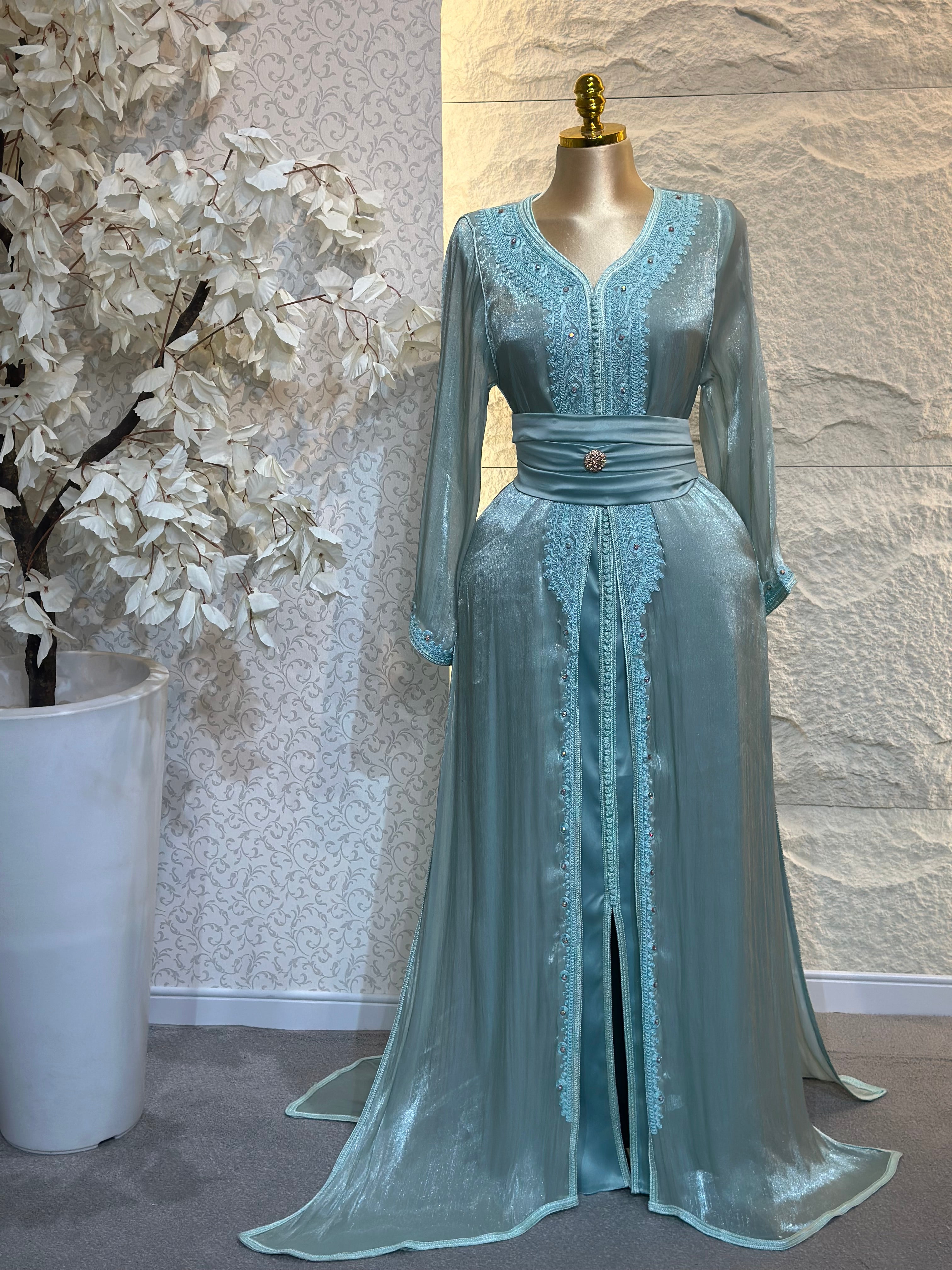 قفطان لؤلؤة الأناقة | Élégance Royale